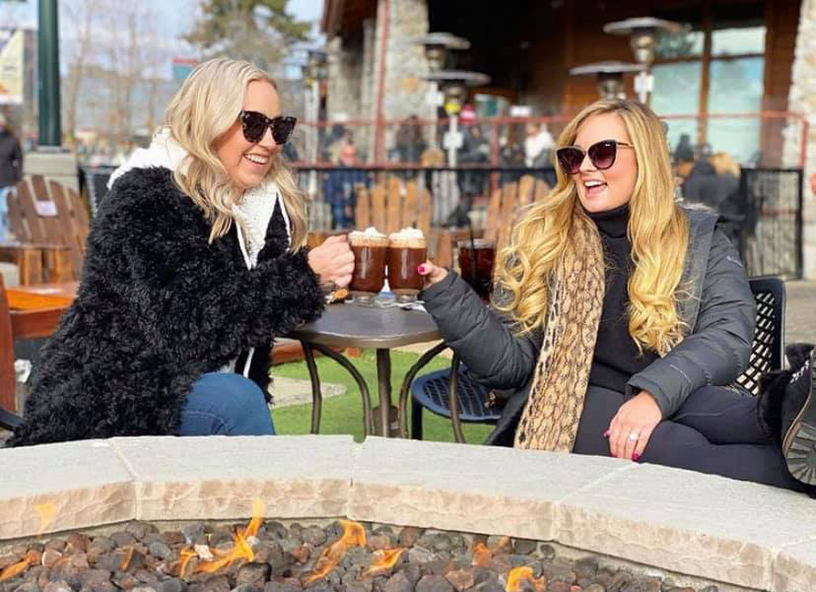 outdoor drinks and dining at heavenly village